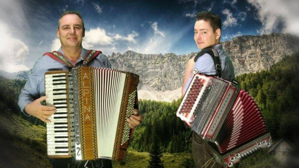 2-Nachtschwaermer